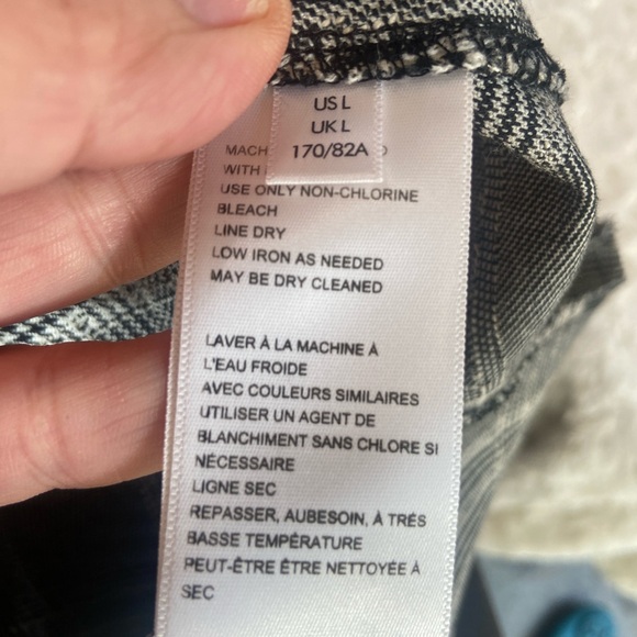 Urban outfitters gray plaid snap front mini skirt EUC SZ large school girl - Picture 7 of 8